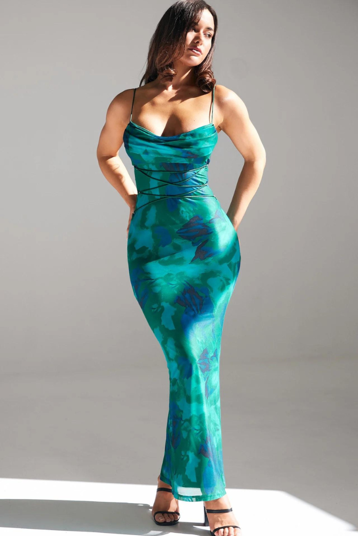 Robe Longue Imprimée | Décolleté Drapé Élégant | Tissu Fluide Léger | Idéale pour Été ou Soirée Bord de Mer
