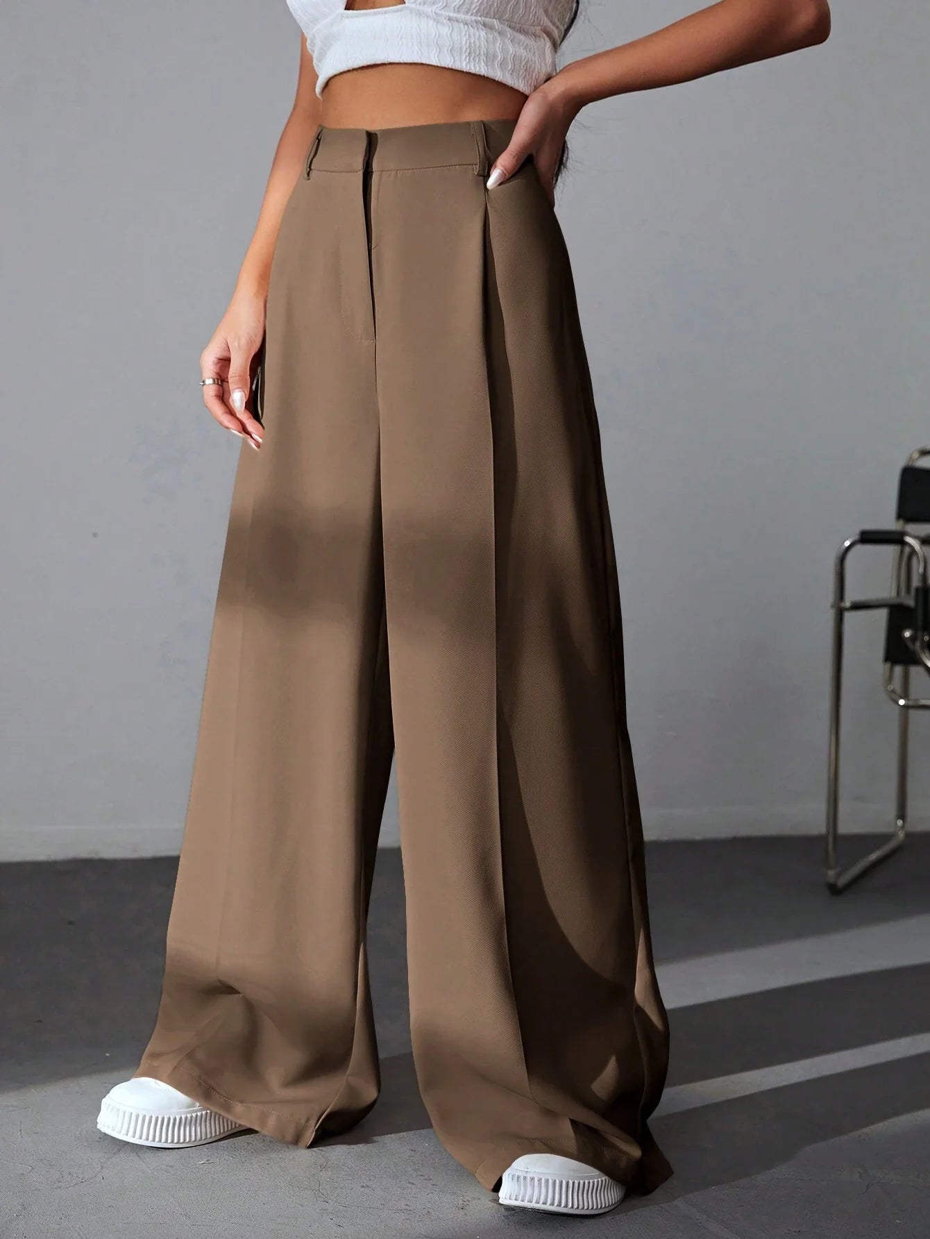 Pantalon Fluide | Taille Haute | Jambe Large | Idéal pour sorties urbaines