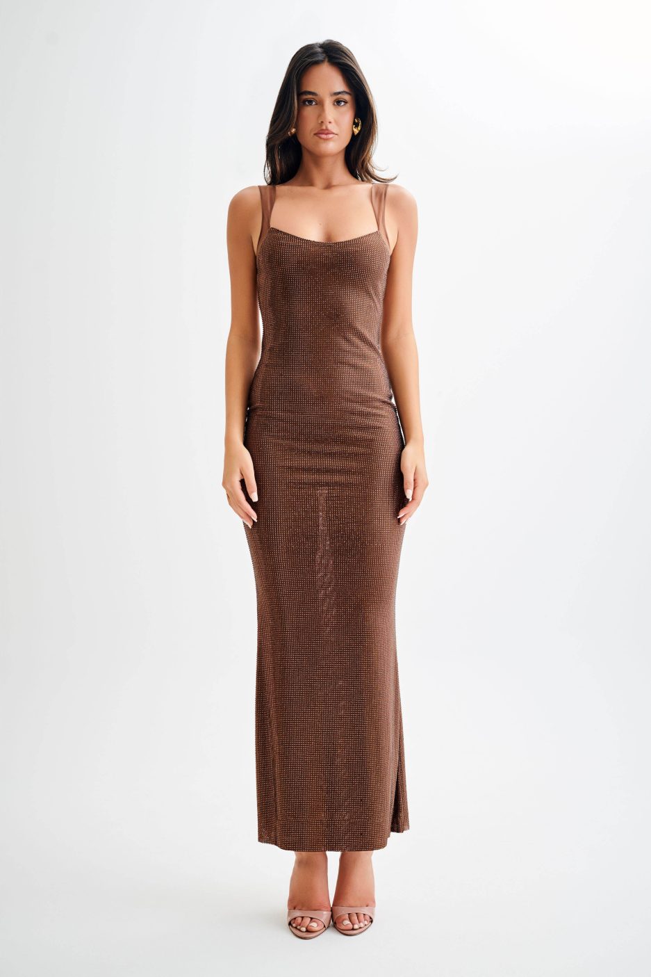Robe Longue | Bretelles Fines et Dos Nu | Idéale pour une soirée d’été ou une occasion chic