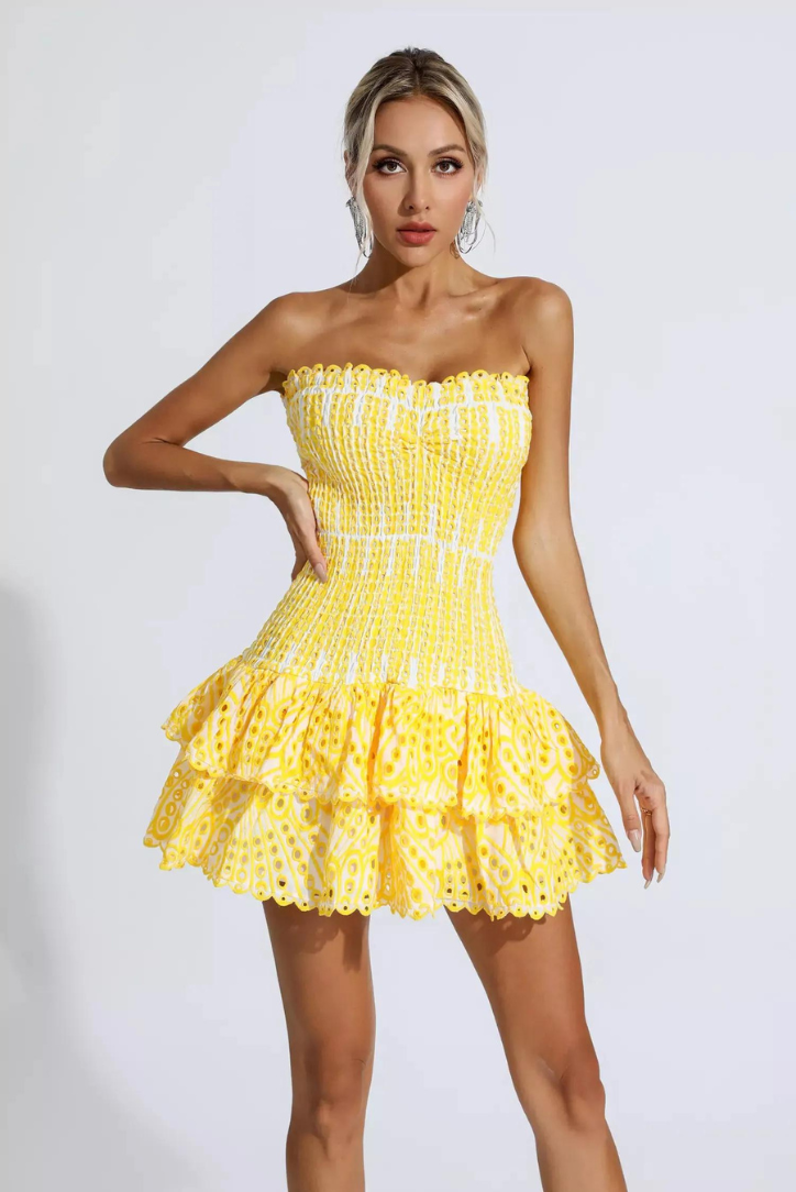 Robe Smockée | Coton Brodé & Volants | Escapades Estivales