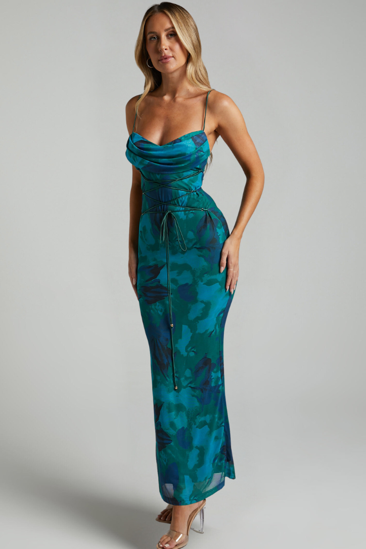 Robe Longue Imprimée | Décolleté Drapé Élégant | Tissu Fluide Léger | Idéale pour Été ou Soirée Bord de Mer