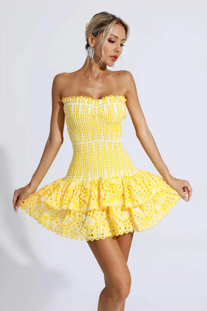 Robe Smockée | Coton Brodé & Volants | Escapades Estivales