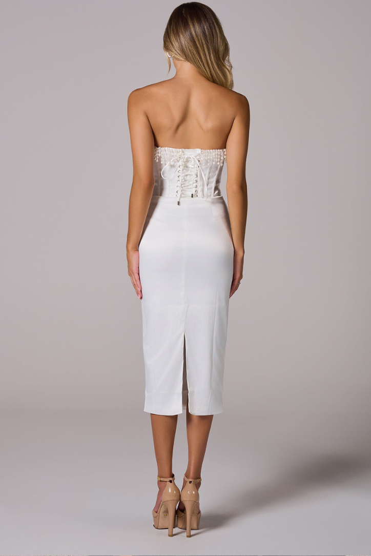 Robe Élégante | Bustier et Perles | Parfaite pour un événement chic ou une cérémonie