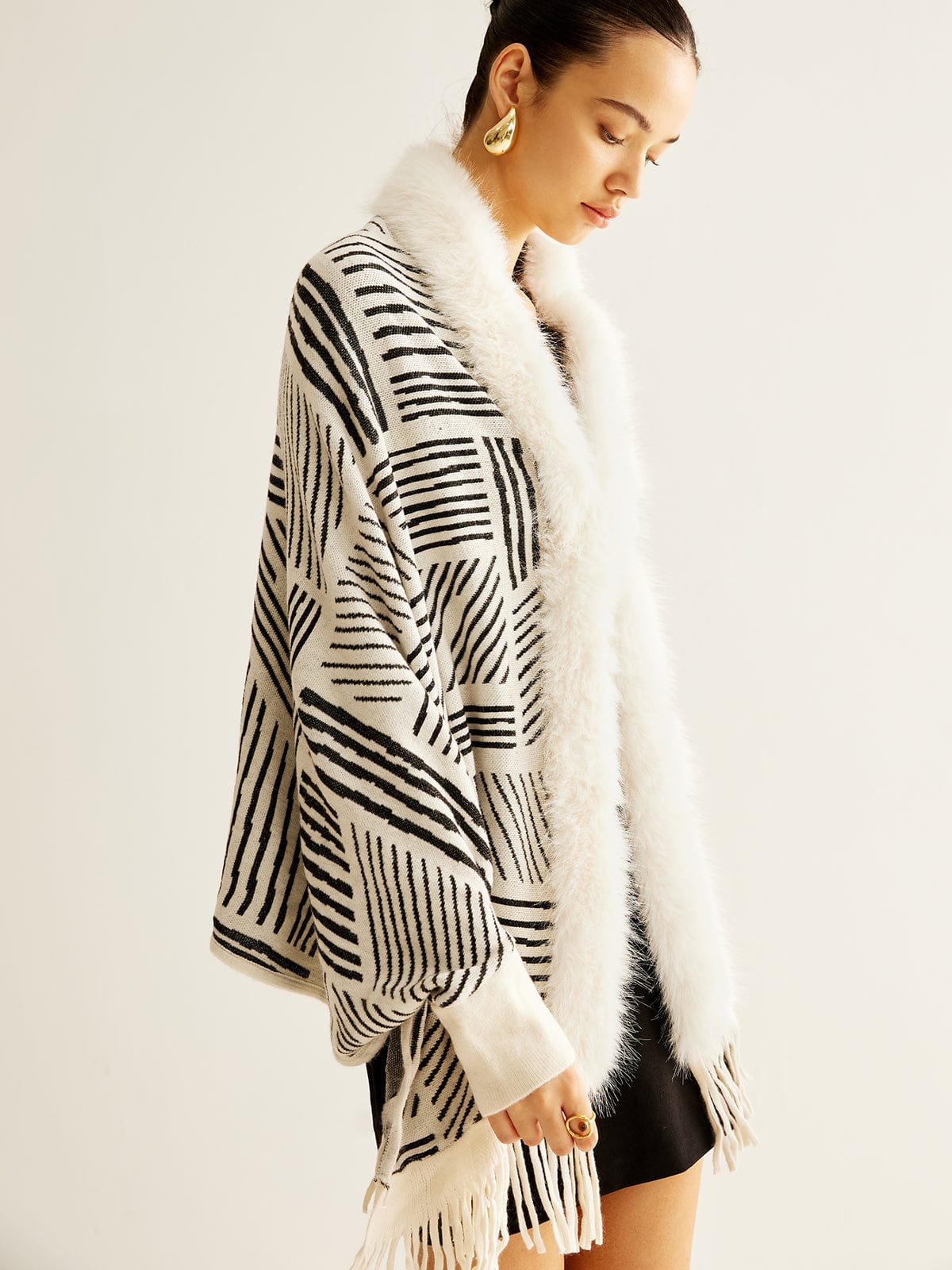 Poncho Femme | Chaleureux et Stylé | Parfait pour l’hiver et les superpositions originales