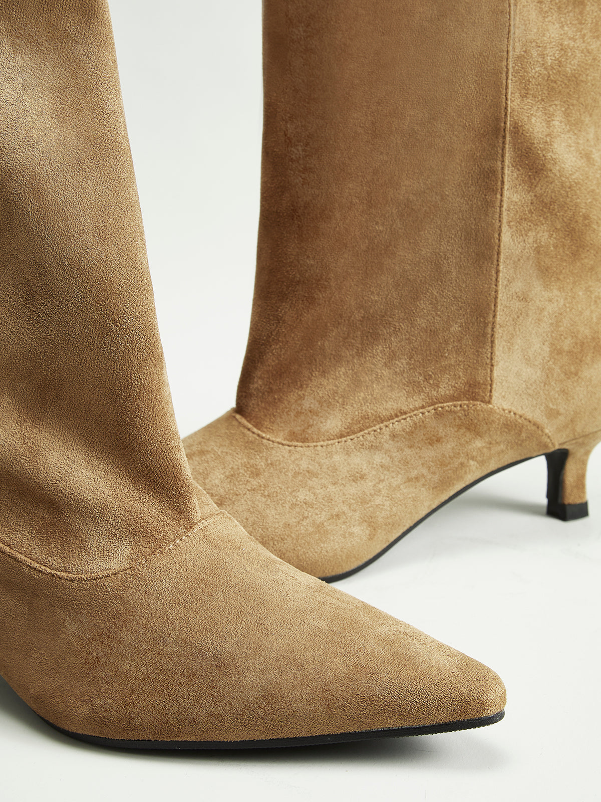 Bottes Élégantes | Bout Pointu et Talon Fin | Idéales pour un look automnal raffiné