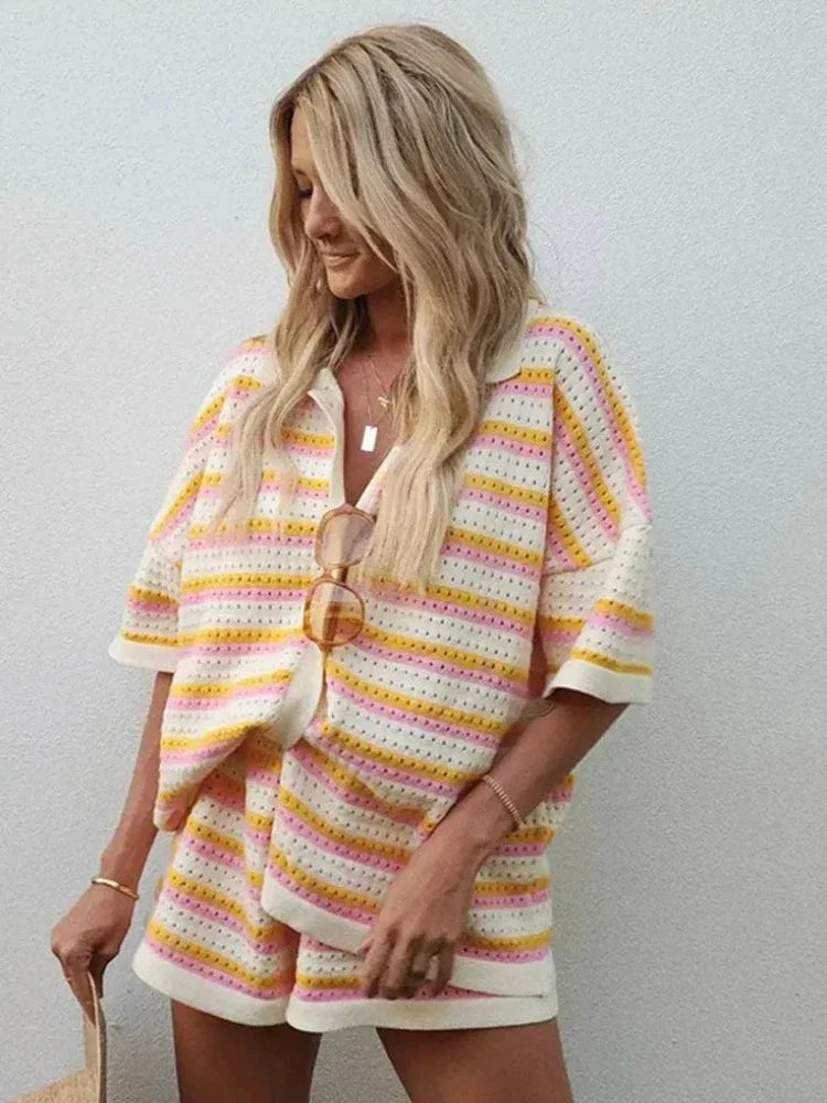 Ensemble Décontracté | Haut Oversize et Short | Maille Respirante Rayée | Parfait pour Été et Détente
