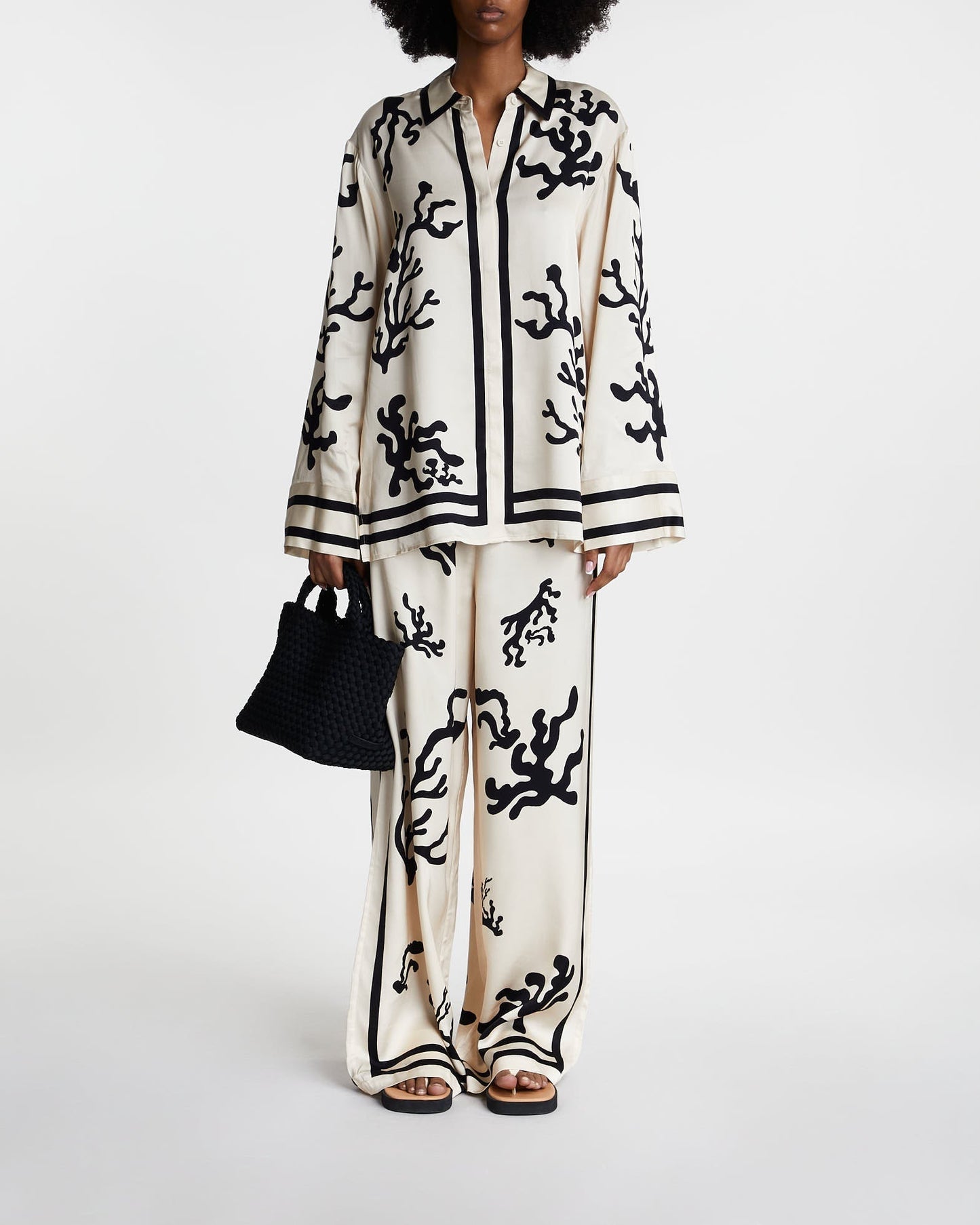 Ensemble Femme Élégant | Chemise Graphique + Pantalon Fluide | Confort et Style | Parfait pour les sorties décontractées