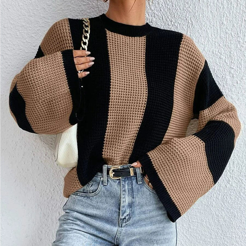 Pull Femme | Rayures Contrastées et Coupe Droite | Idéal pour un look casual tendance et confortable