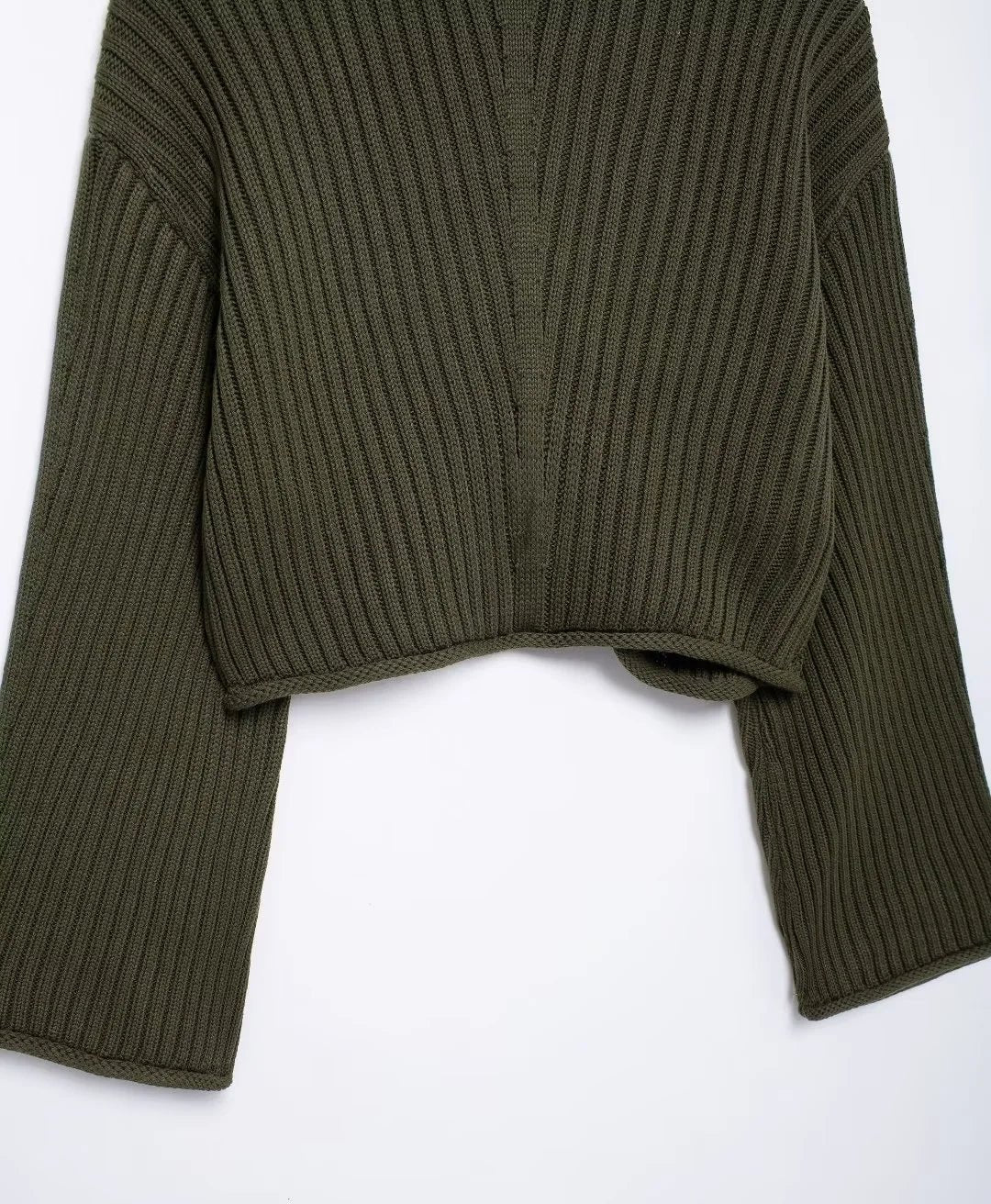 Pull Femme | Maille Côtelée et Col Roulé | Idéal pour l’automne et l’hiver avec un look moderne