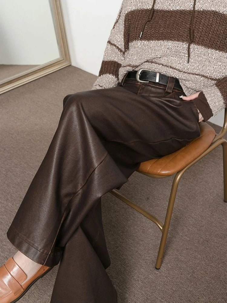Pantalon Simili-Cuir | Taille Haute & Plis Plats | Idéal pour un look urbain