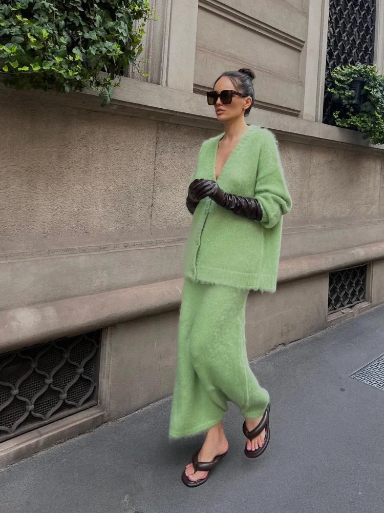 Ensemble Mohair | Maille Duveteuse | Confort & Élégance | Idéal pour automne