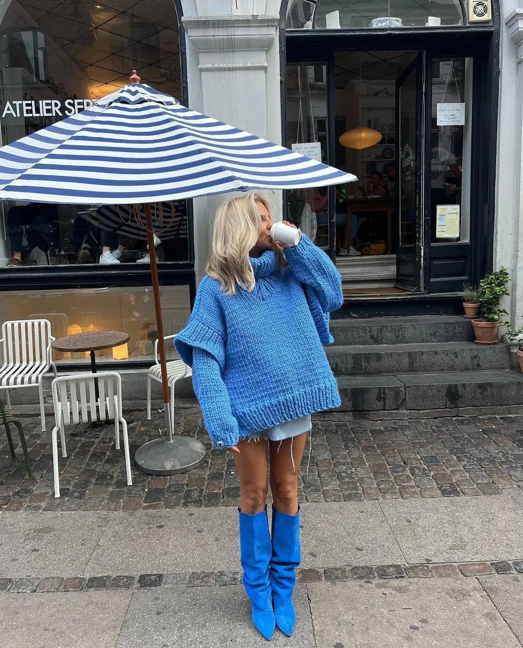Pull Grosse Maille Oversize | Col Montant Chaud | Idéal pour Hiver et Looks Urbains Confortables