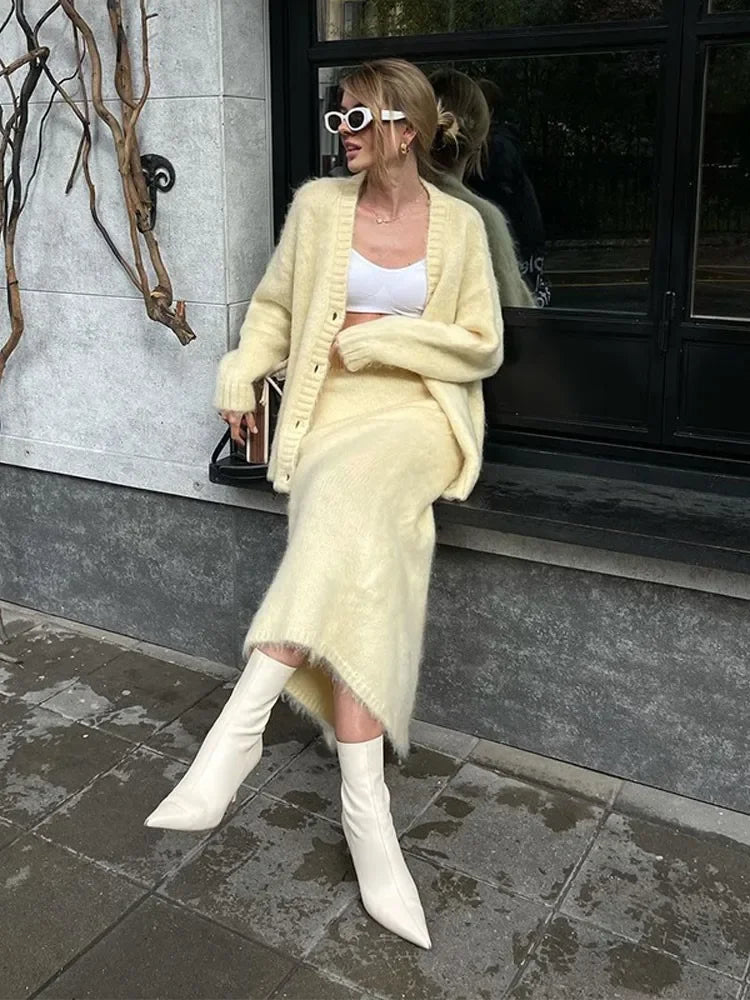 Ensemble Mohair | Maille Duveteuse | Confort & Élégance | Idéal pour automne