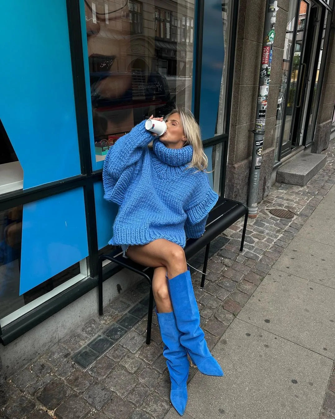 Pull Grosse Maille Oversize | Col Montant Chaud | Idéal pour Hiver et Looks Urbains Confortables