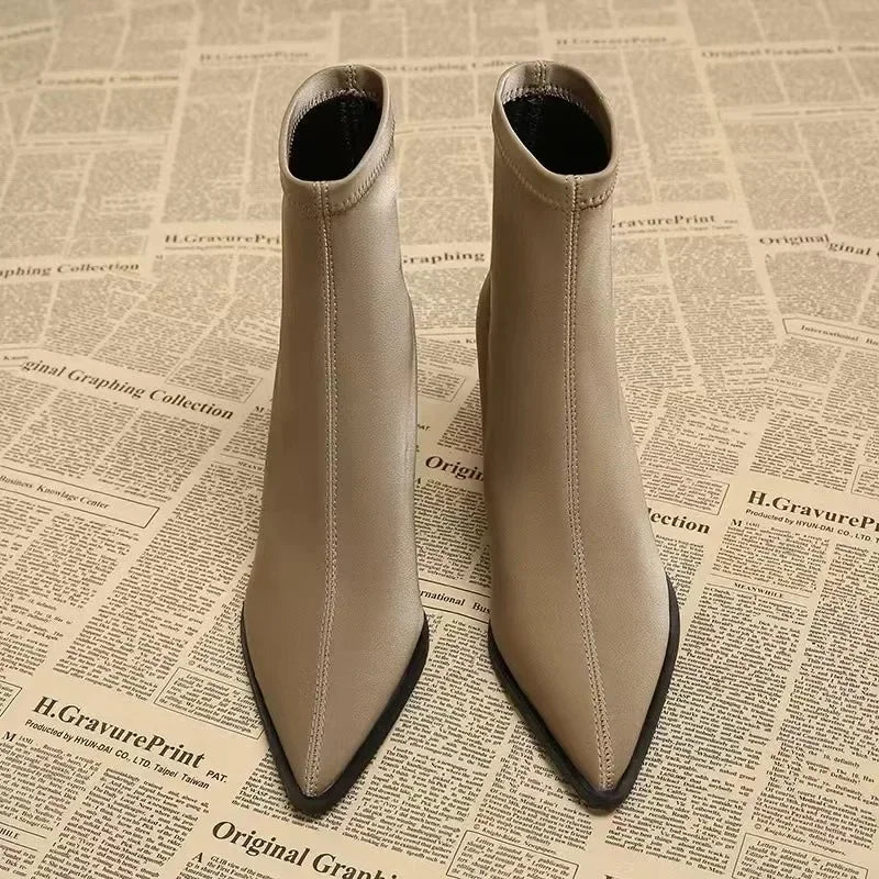 Bottines élégantes | Talon carré stable | Bout pointu | Idéales pour automne ou look urbain