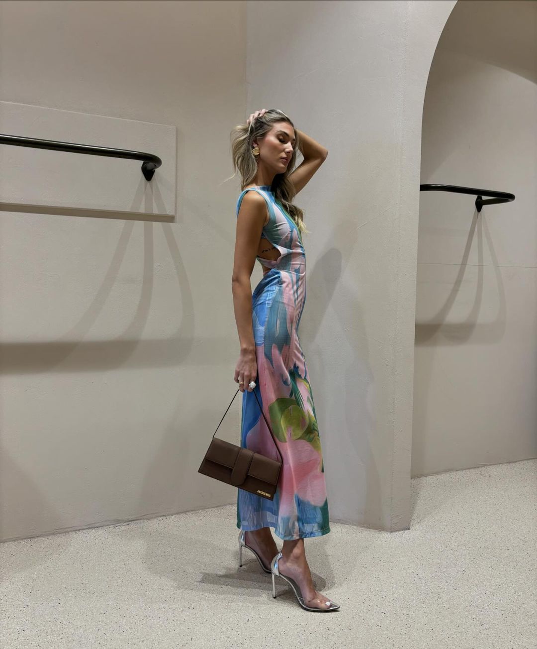 Robe Midi | Imprimé Artistique | Fente Latérale | Idéale pour soirées d’été