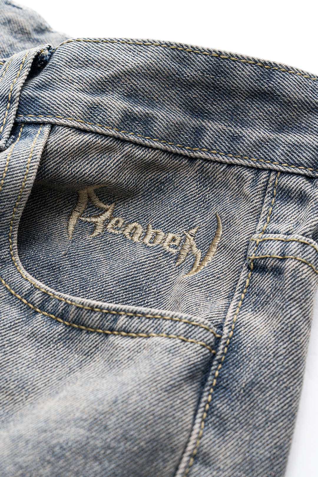 Jean en Denim | Coupe Large | Effiloché | Idéal pour un look streetwear