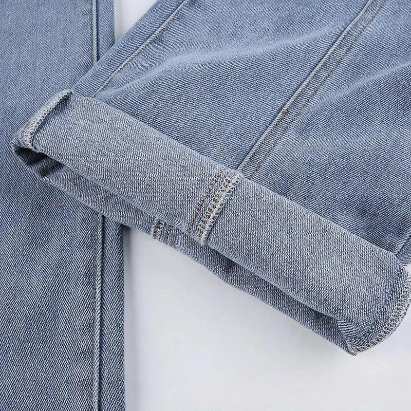 Jean Droit | Étoiles Appliquées | Taille Haute | Parfait pour un look urbain