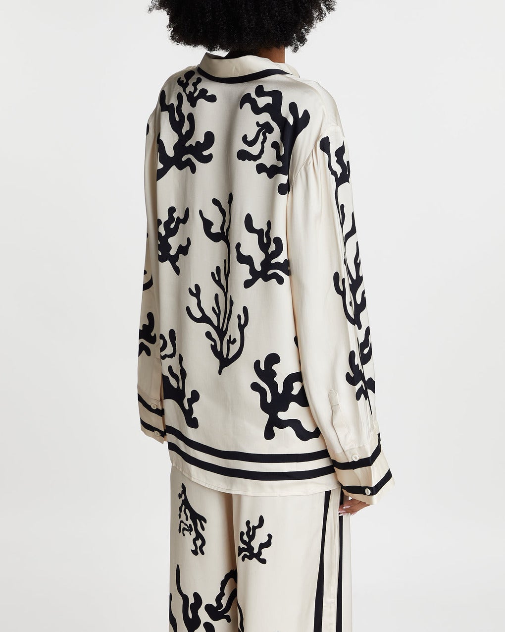 Ensemble Femme Élégant | Chemise Graphique + Pantalon Fluide | Confort et Style | Parfait pour les sorties décontractées