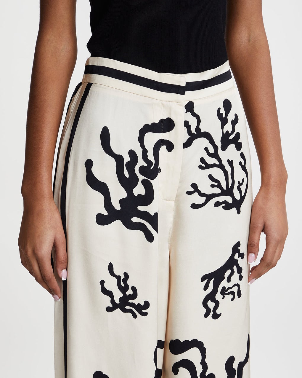 Ensemble Femme Élégant | Chemise Graphique + Pantalon Fluide | Confort et Style | Parfait pour les sorties décontractées