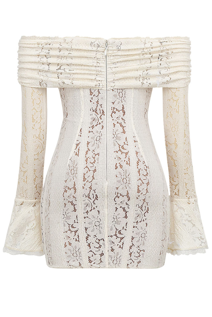 Robe Dentelle | Épaules Dénudées Élégantes | Manches Longues Évasées | Idéale pour Soirée ou Événement