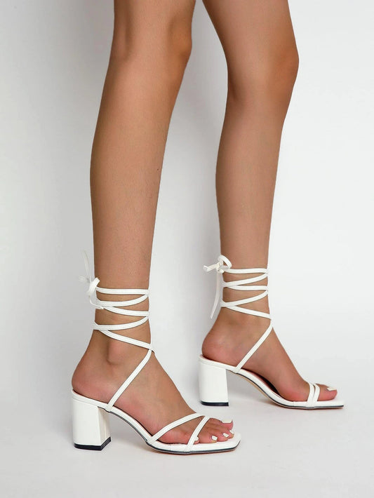 Sandales à Brides | Talon Carré | Élégance Confortable