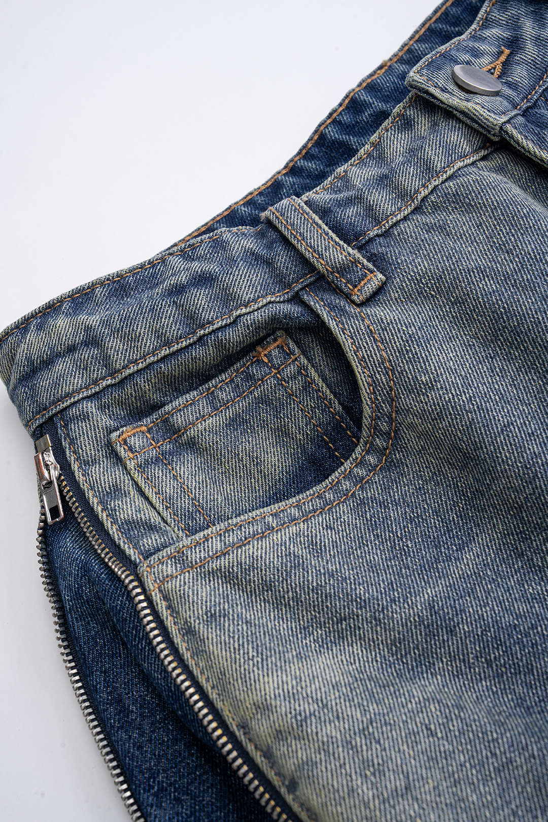 Jean Large | Denim Bicolore | Taille Haute | Idéal pour urban adventures