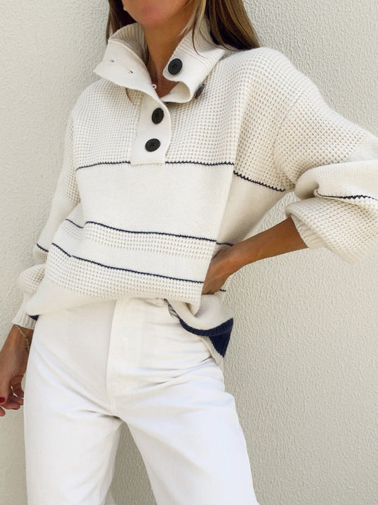 Pull Femme | Col Boutonné et Rayures Discrètes | Parfait pour les journées fraîches ou un look casual chic