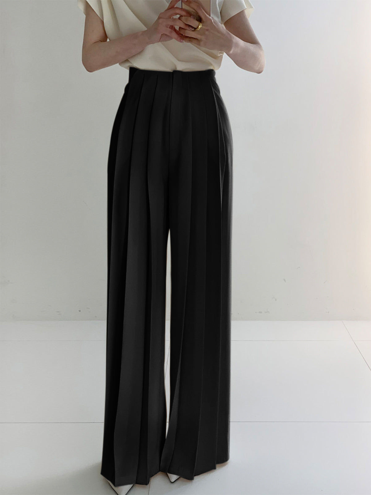 Pantalon Femme | Taille Haute et Fluide | Idéal pour un look de bureau ou élégant au quotidien