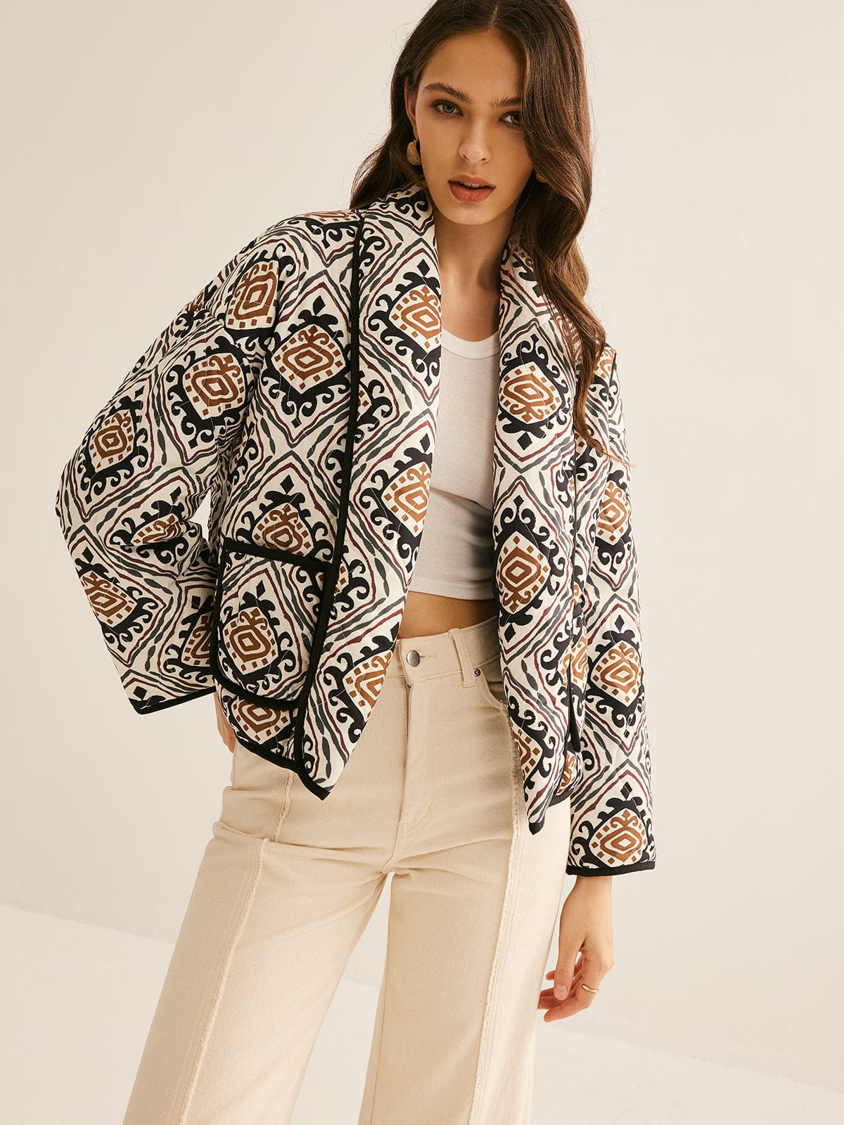 Veste Femme | Imprimée et Tendance | Idéale pour les looks décontractés et les superpositions stylées