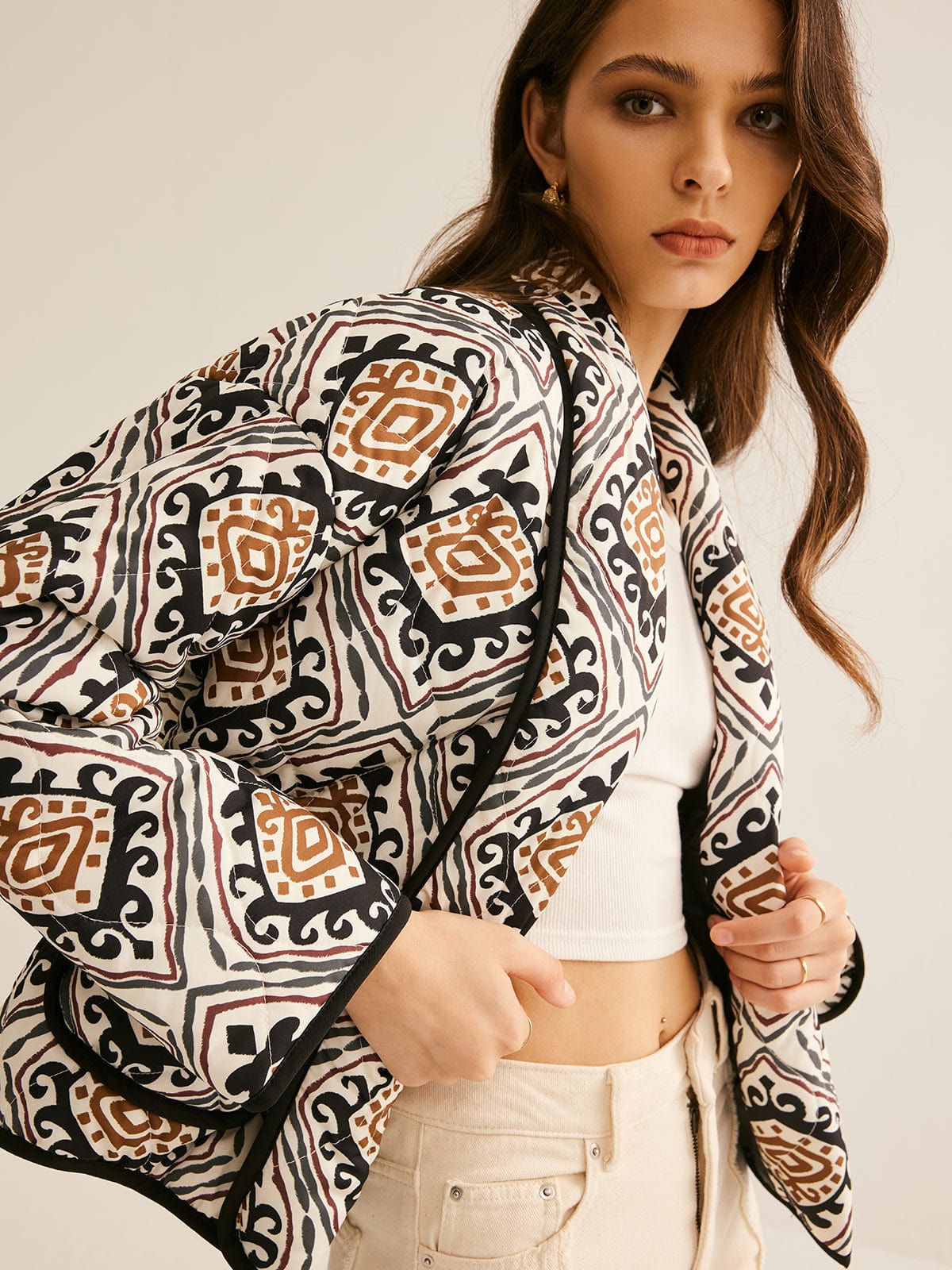 Veste Femme | Imprimée et Tendance | Idéale pour les looks décontractés et les superpositions stylées