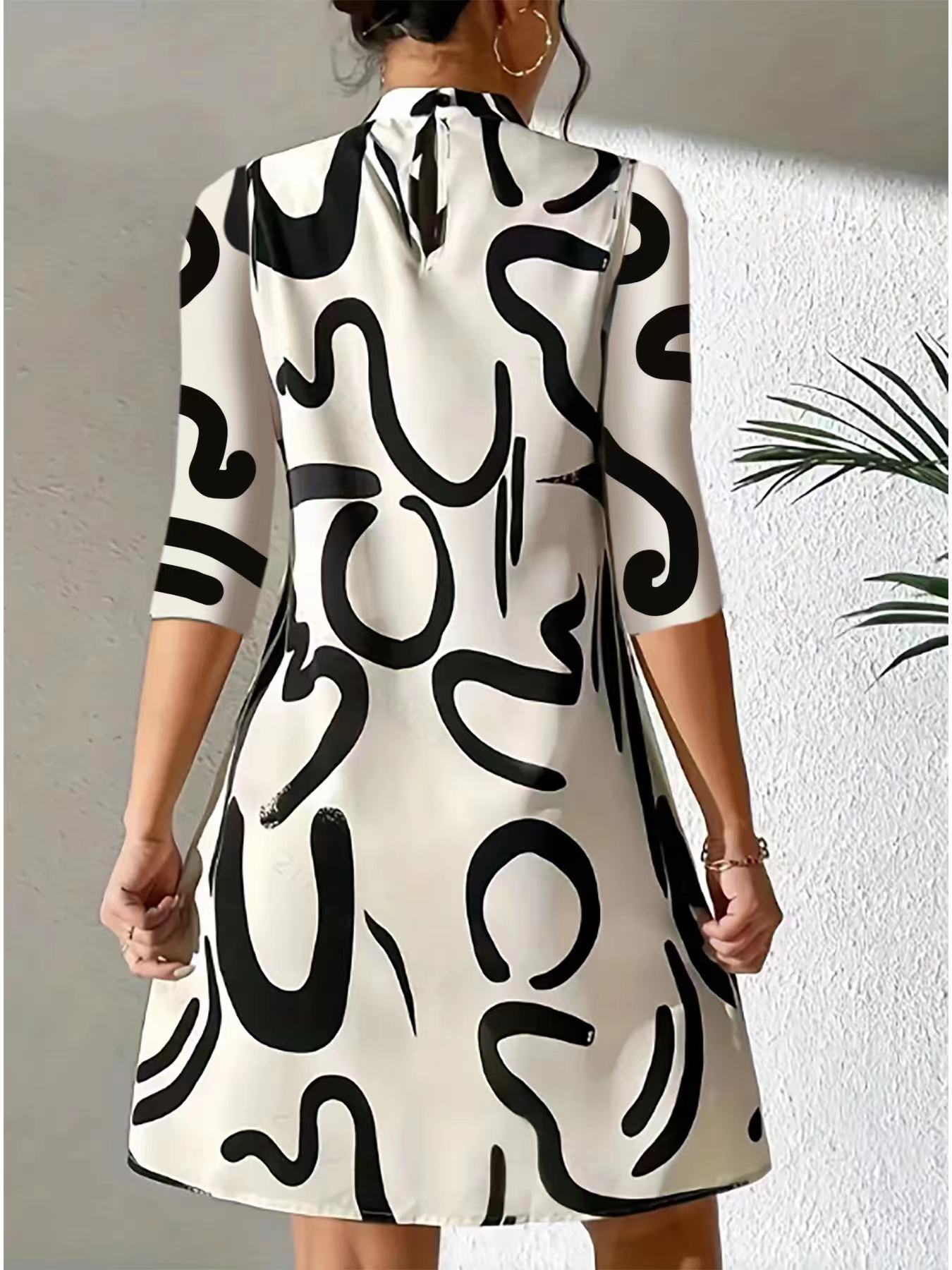 Robe Courte Femme Imprimé Abstrait | Style Artistique