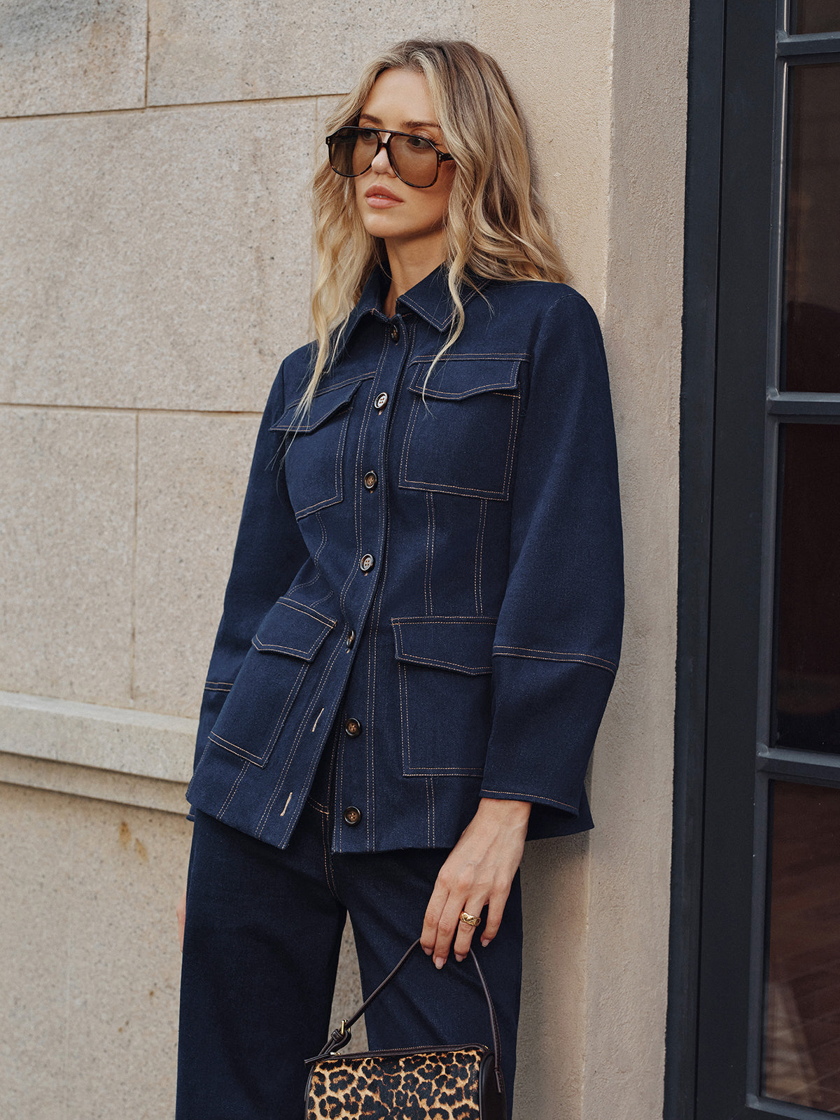 Veste en Jean Femme avec Surpiqûres Contraste | Style Moderne & Silhouette Structurée