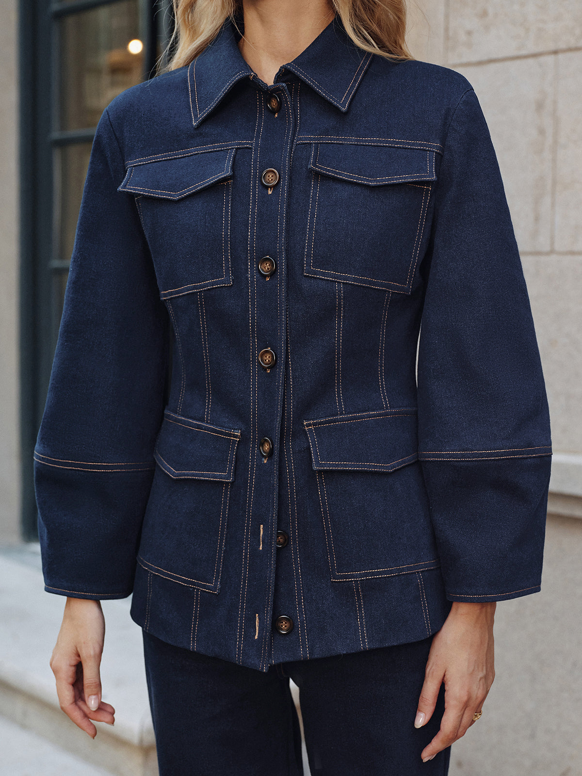 Veste en Jean Femme avec Surpiqûres Contraste | Style Moderne & Silhouette Structurée