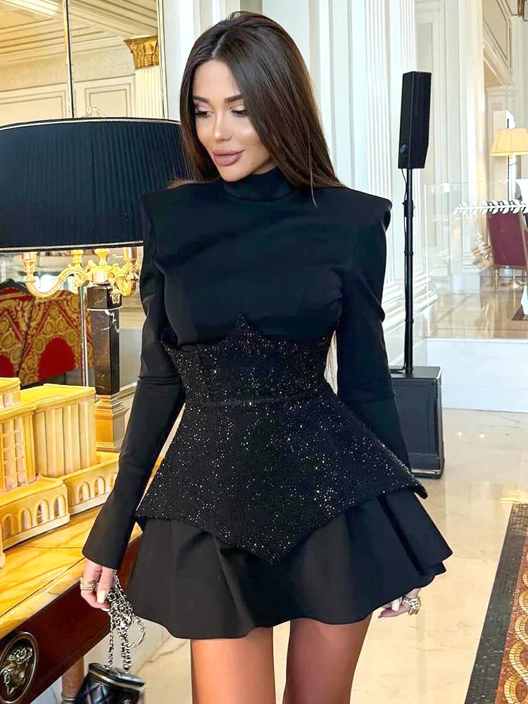 Robe Élégante | Coupe Sculptée | Idéale pour un événement stylé ou une soirée habillée