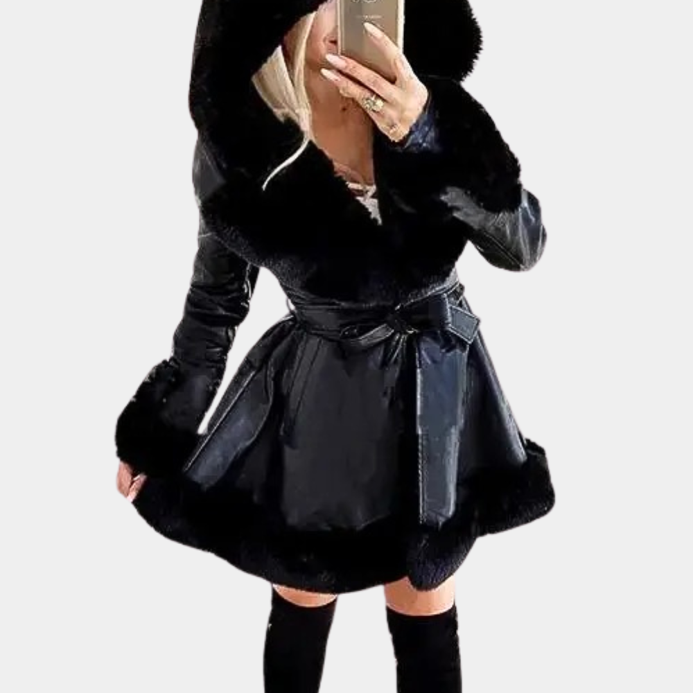 Manteau Court à Capuche en Fausse Fourrure | Élégance Féminine & Chaleur Hivernale
