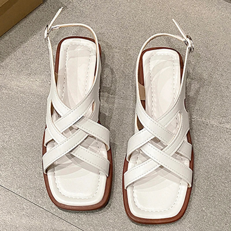 Sandales Plates | Brides Croisées | Bout Carré | Idéales pour Été et Voyages