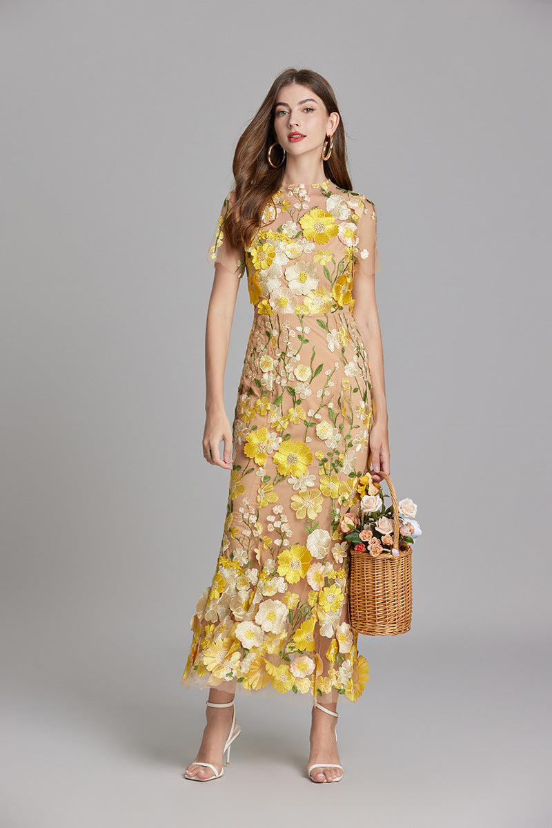 Robe Longue Florale Femme | Élégance Romantique & Détails Brodés