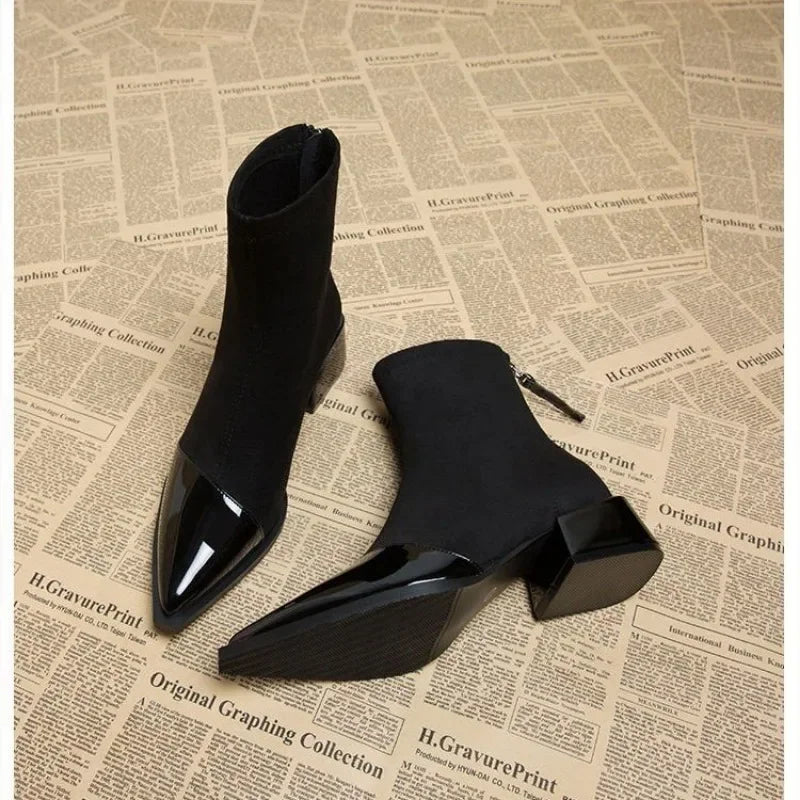 Bottines femme | Bout pointu verni | Talon bas | Idéal look automnal ou élégant au quotidien