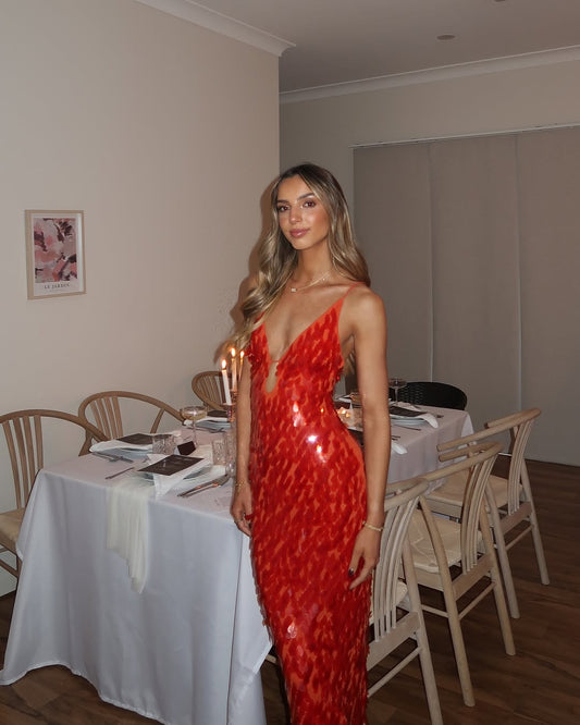 Robe Longue de Soirée Femme | Sequins Rouges, Col V & Coupe Sirène | Glamour Éclatant