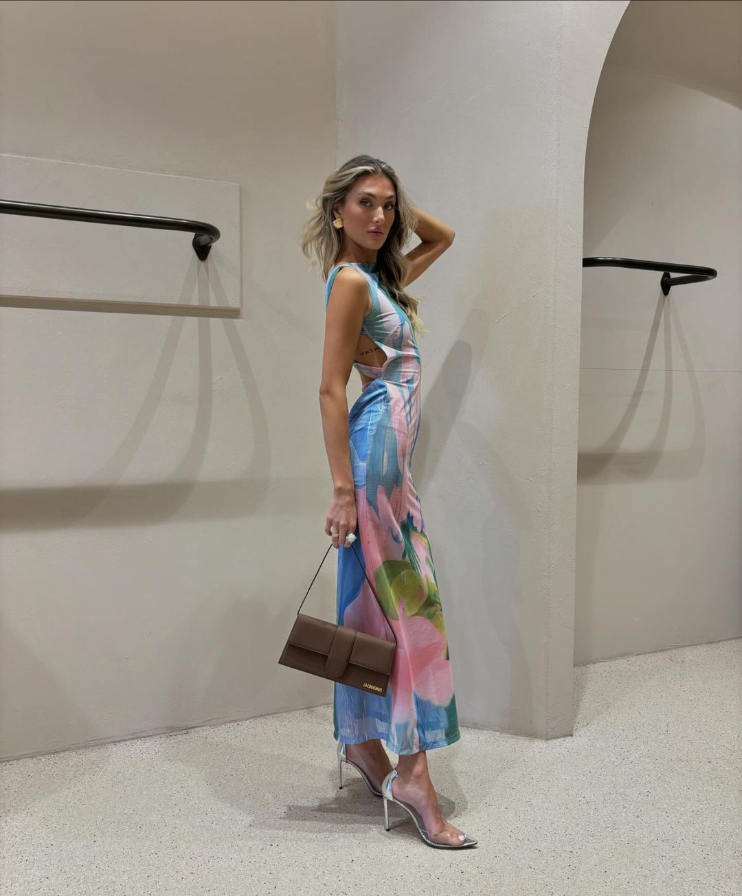 Robe Midi | Imprimé Artistique | Fente Latérale | Idéale pour soirées d’été