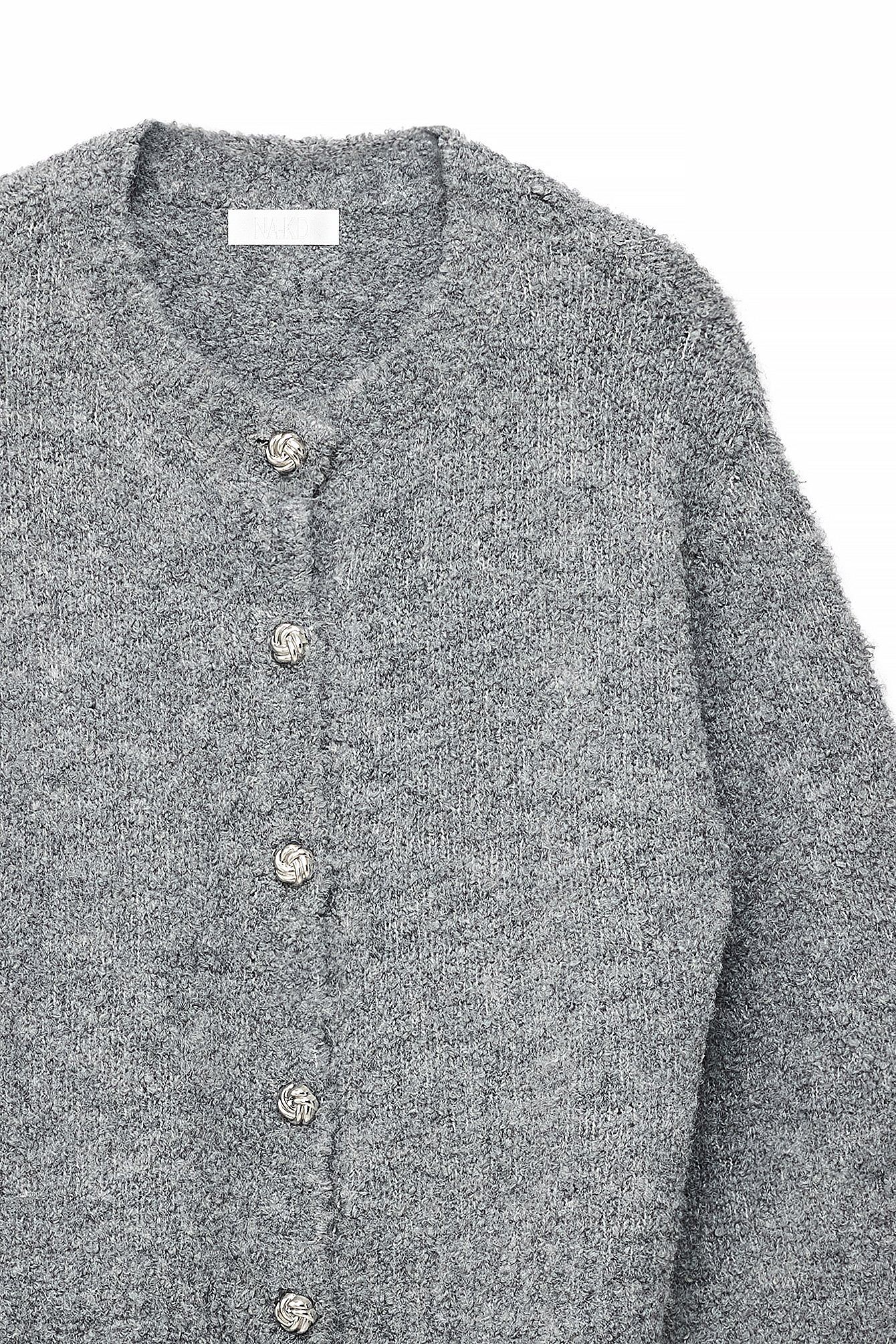 Cardigan Court en Maille Poilue à Boutons Fantaisie pour Femme | Chic Douillet & Texture Moderne