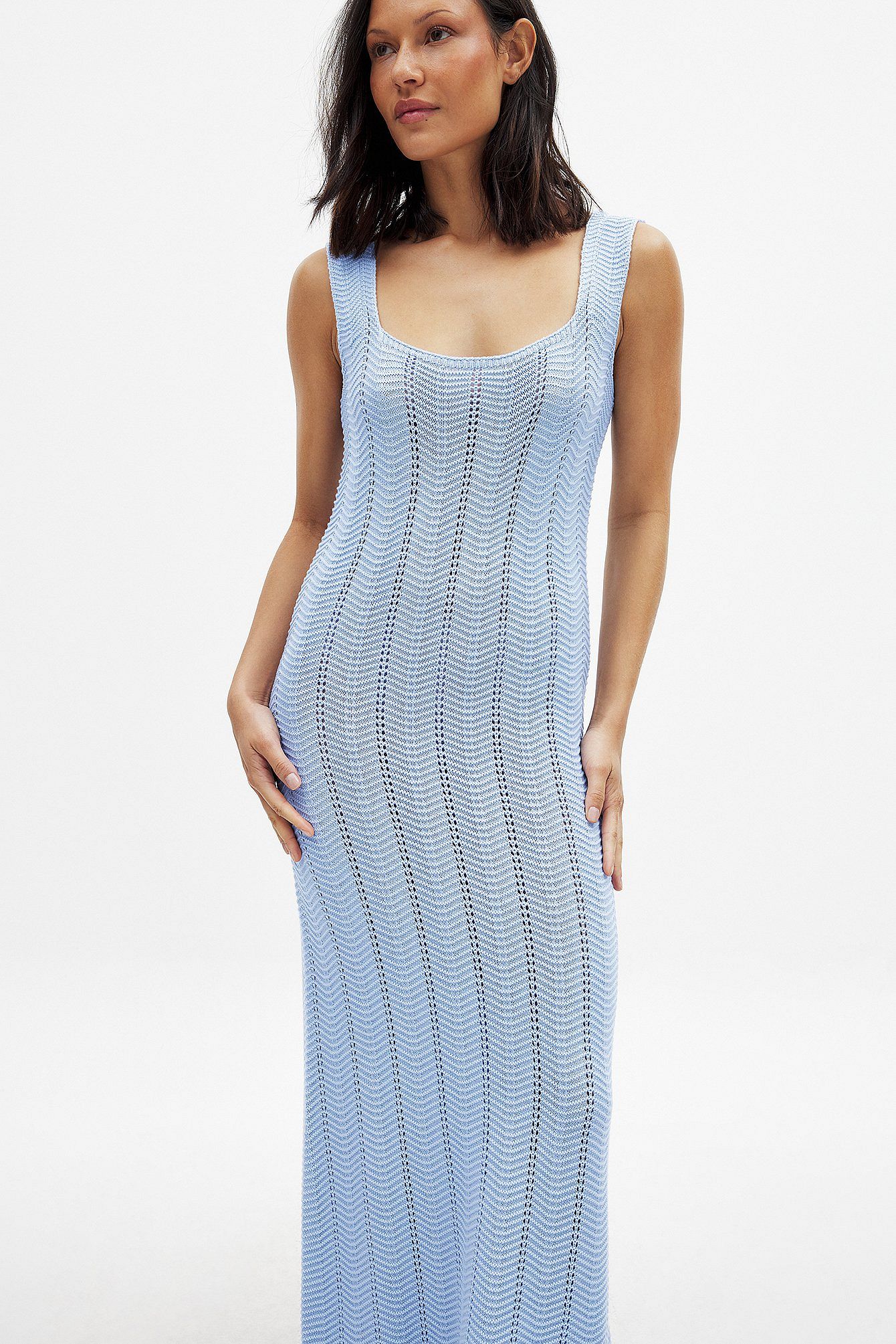 Robe Midi Femme Maille Fine | Coupe Fluide, Col Rond | Style Confort Moderne