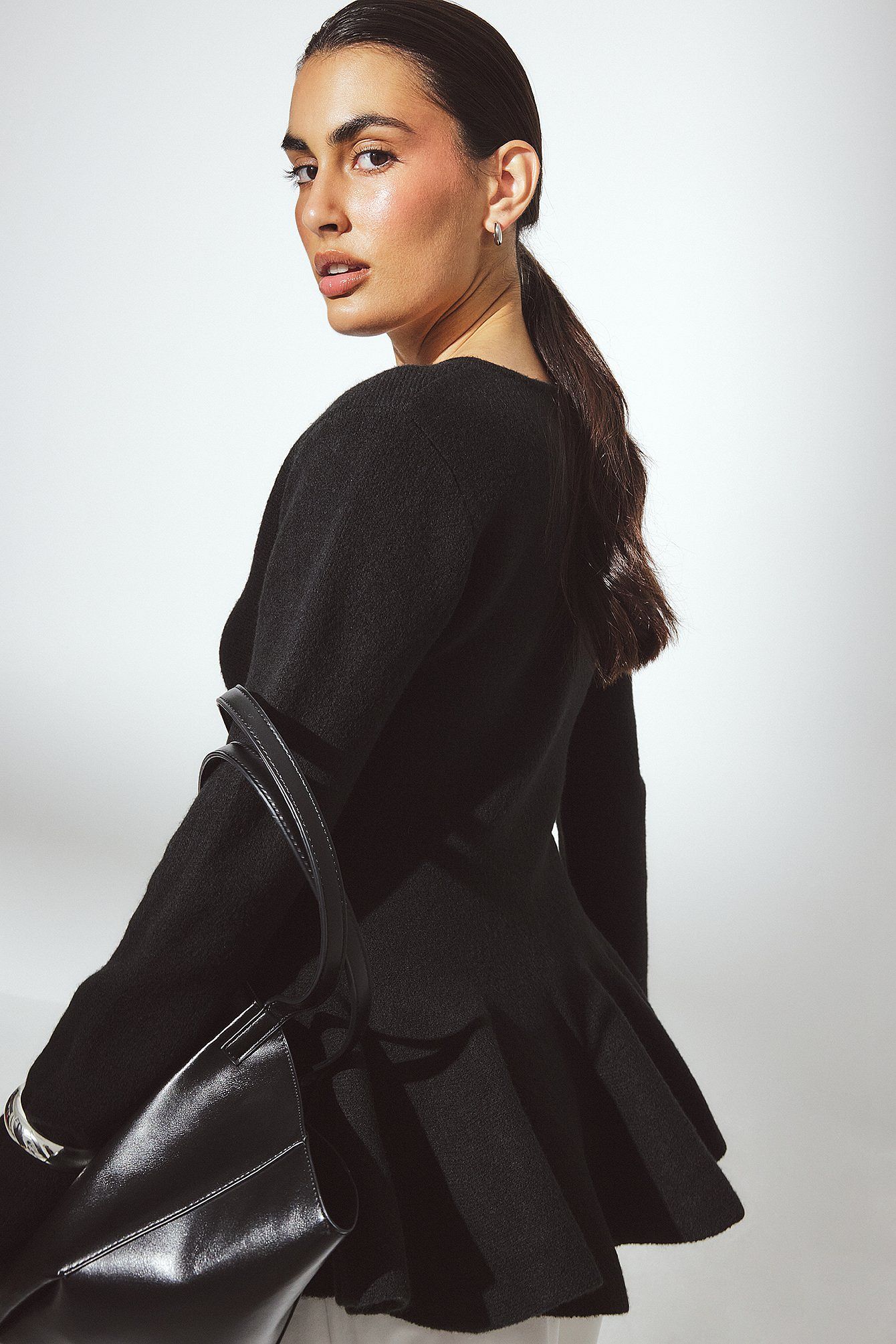 Doudoune Courte à Capuche pour Femme | Chaleur Urbaine & Coupe Tendance