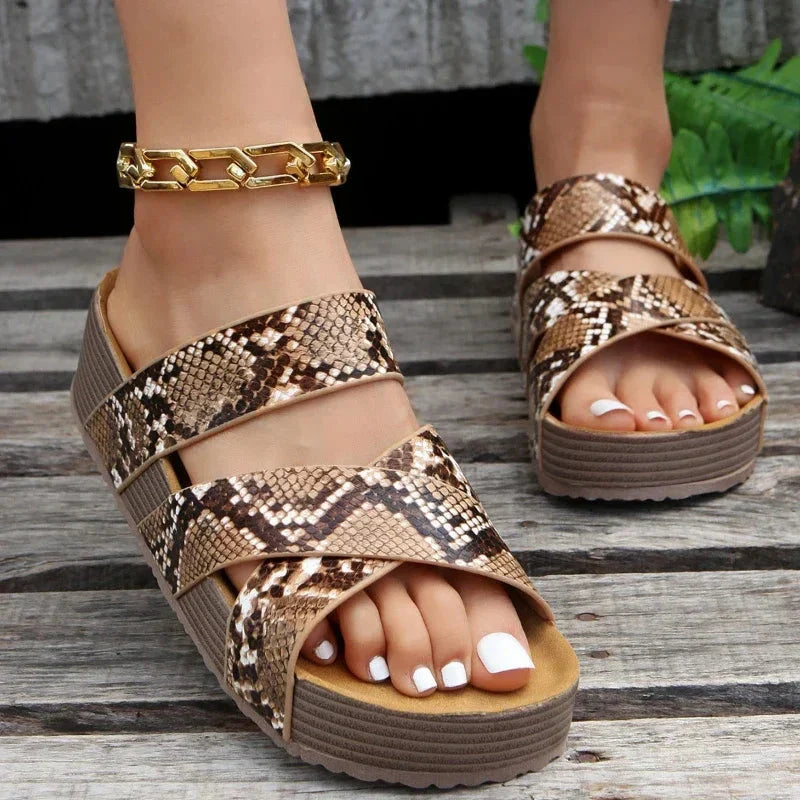 Sandales Plates Croisées | Cuir Synthétique & Tresse | Confort Quotidien | Balades Décontractées