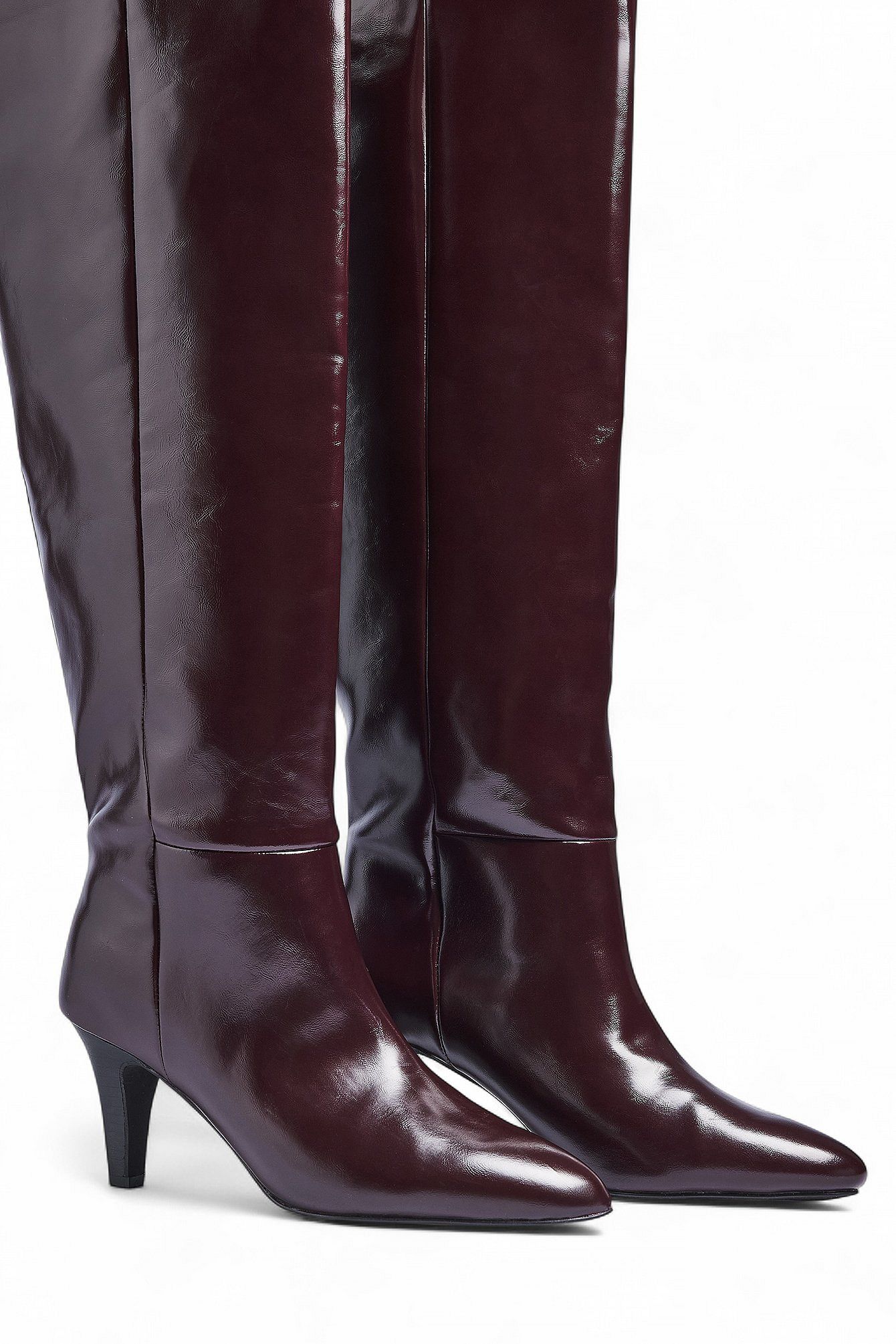 Bottes Montantes Vernies | Bout Pointu et Talon Évasé | Idéales pour une allure audacieuse