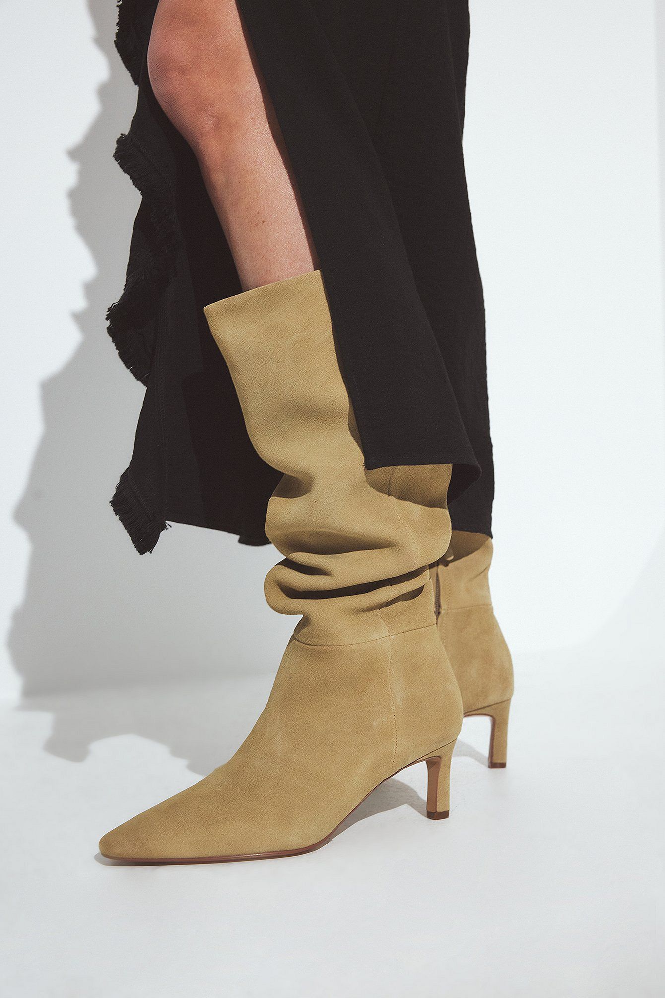 Bottes Hautes | Bout Pointu et Talon Carré Bas | Idéales pour une élégance intemporelle