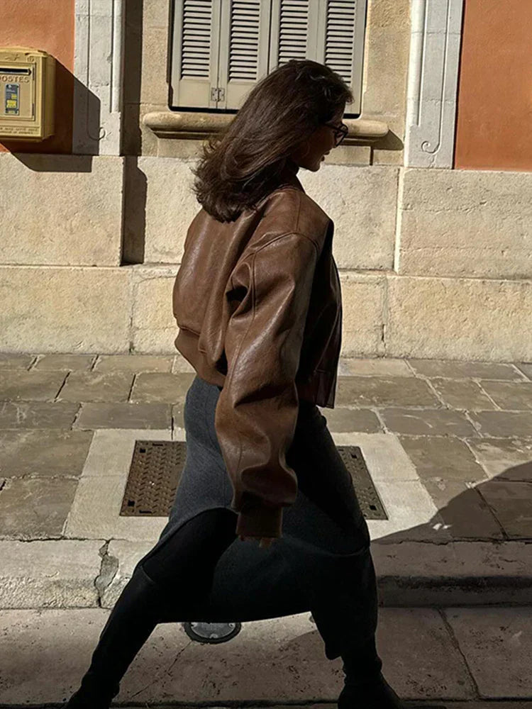 Veste Femme | Oversize et Tendance | Idéale pour un look urbain et affirmé