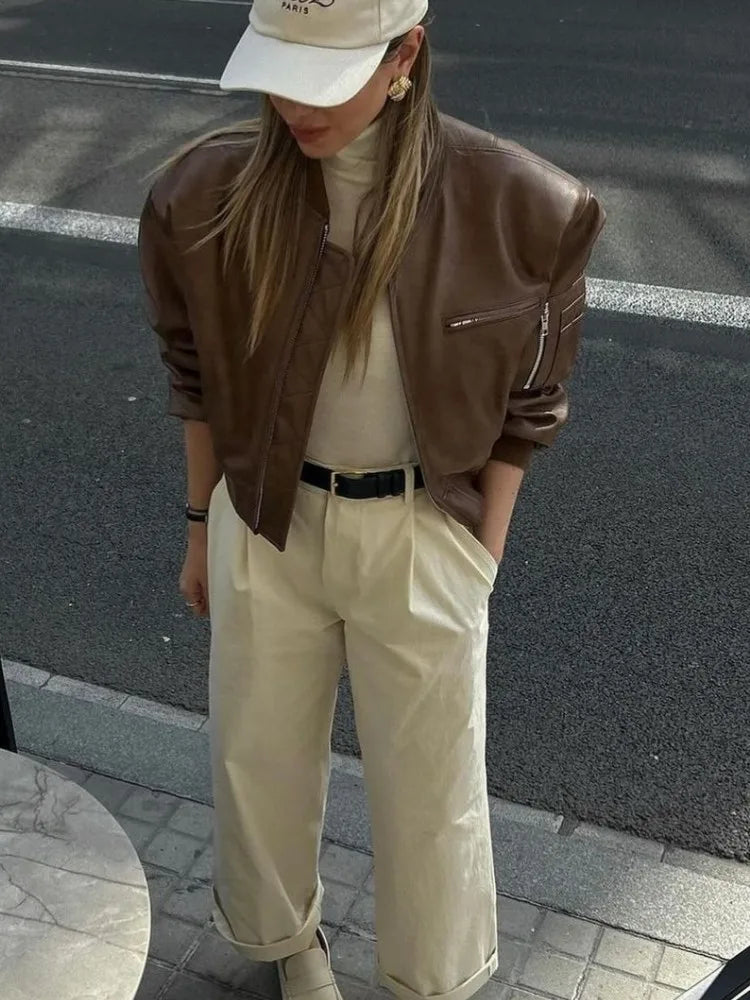 Veste Femme | Oversize et Tendance | Idéale pour un look urbain et affirmé